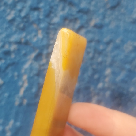 New Yellow Onyx Druzy Geode Agate Oblong Pendant. - Picture 15 of 16